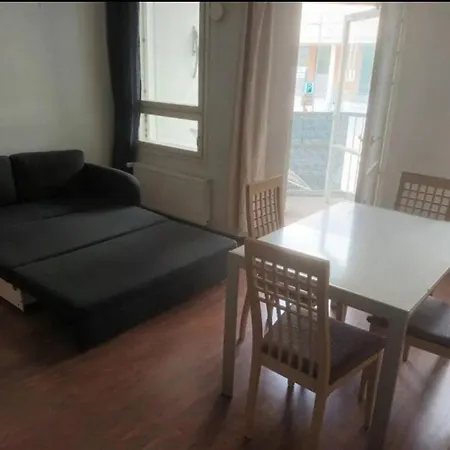 Own Sauna, Across Shopping Mall, 15min To Center